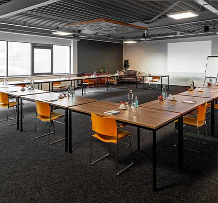 Conferentiezaal-vergaderruimte-Apollo-workspaces-Nijkerk-7
